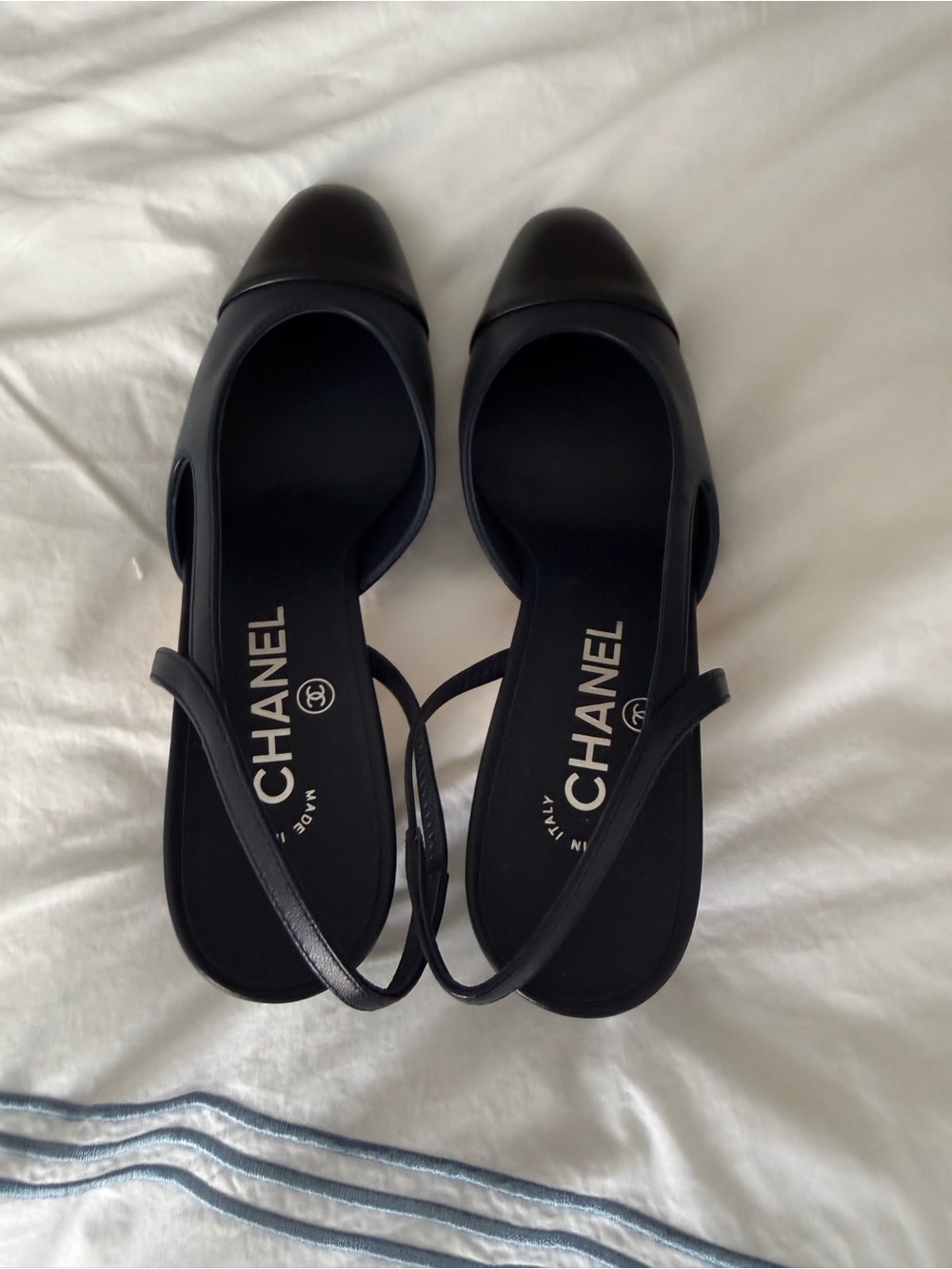 CHANEL Black Slingback Cap-Toe Ballet Flats